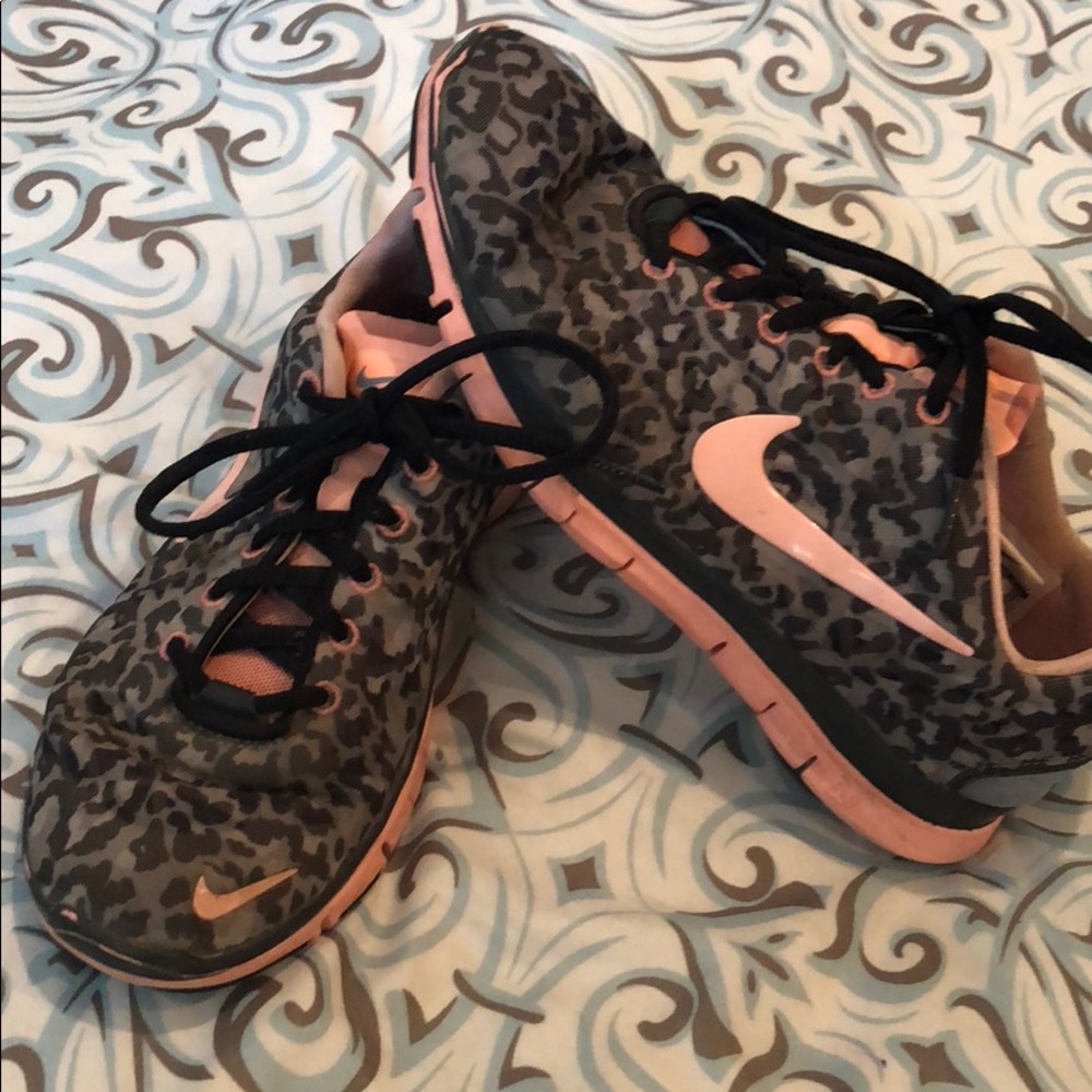 Cheetah Nike